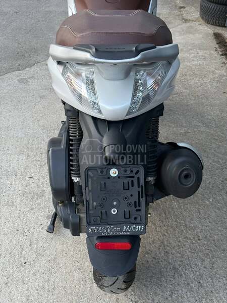 Piaggio Beverly