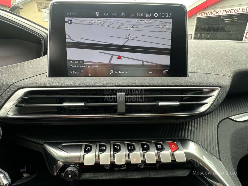 Peugeot 3008 Active business 1.2