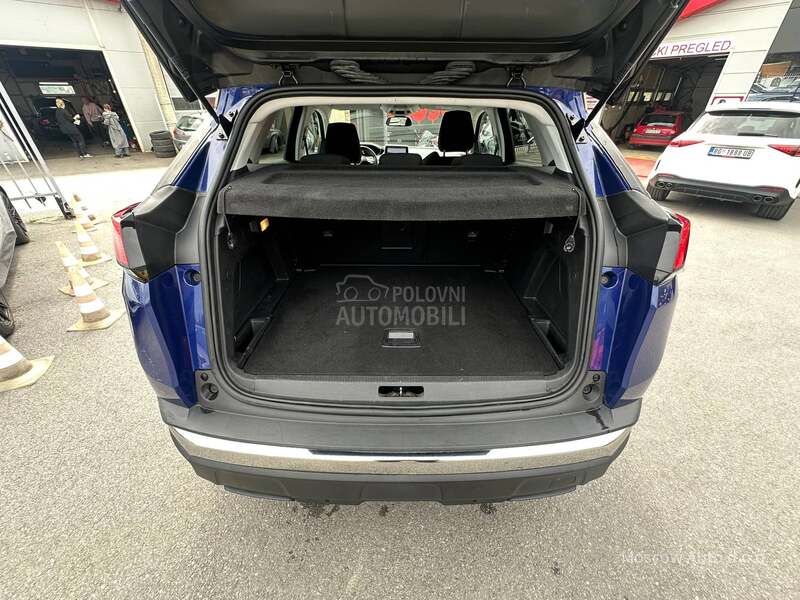 Peugeot 3008 Active business 1.2