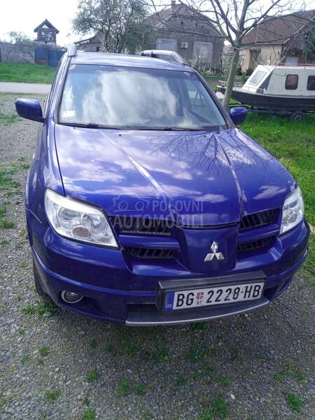Mitsubishi Outlander 2.0 gl