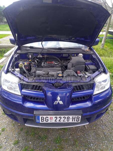 Mitsubishi Outlander 2.0 gl
