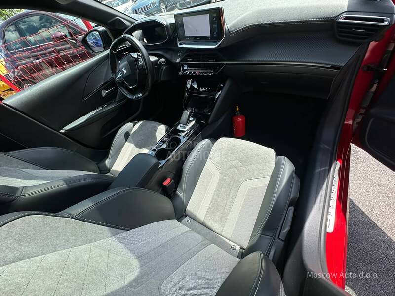 Peugeot 208 e-208 gt pack