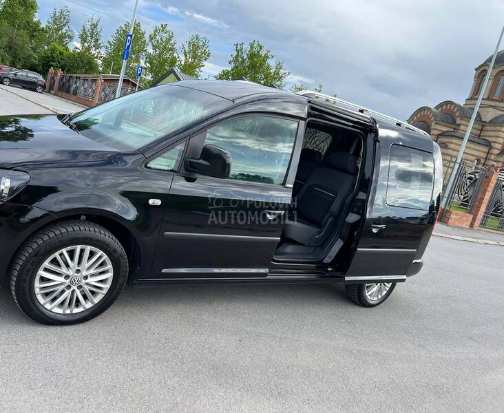 Volkswagen Caddy M.axi / 7 sedista