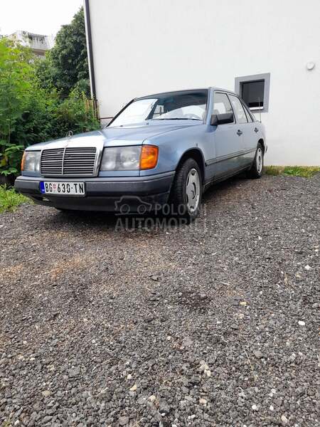 Mercedes Benz W124 