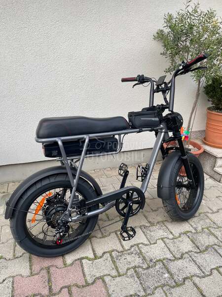 BMW E Fat Bike EB2