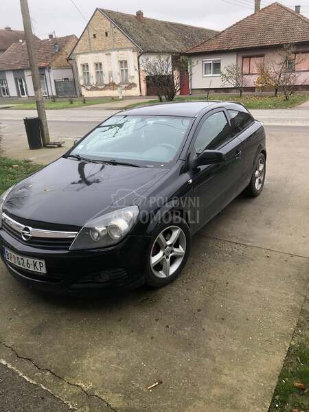 Opel Astra H Gtc