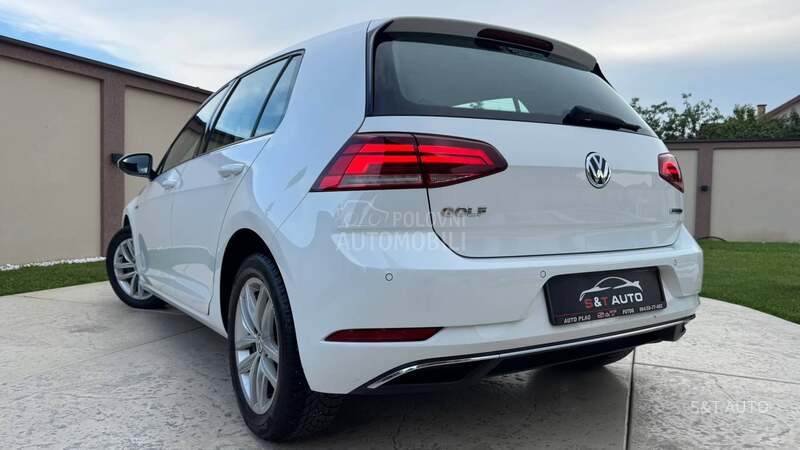 Volkswagen Golf 7 1.5 TGI/DSG/F.U.L.L
