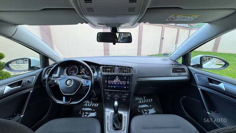 Volkswagen Golf 7 1.5 TGI/DSG/F.U.L.L