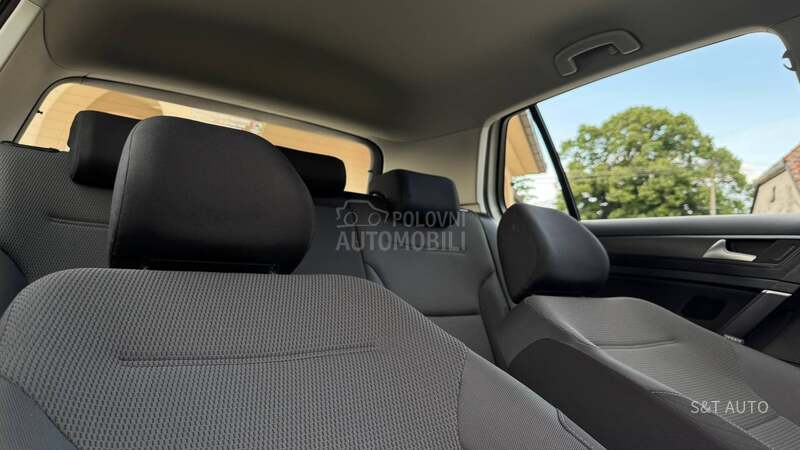 Volkswagen Golf 7 1.5 TGI/DSG/F.U.L.L