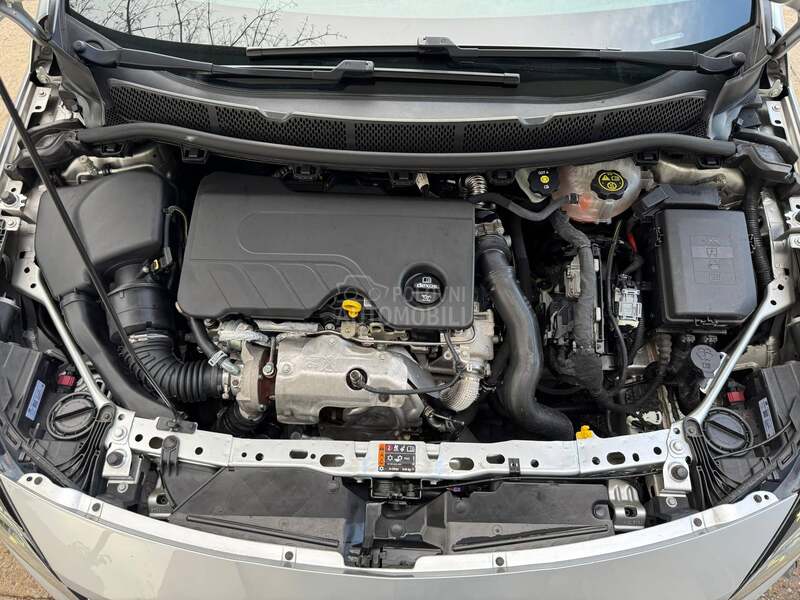 Opel Astra K LIMITED-EDITION