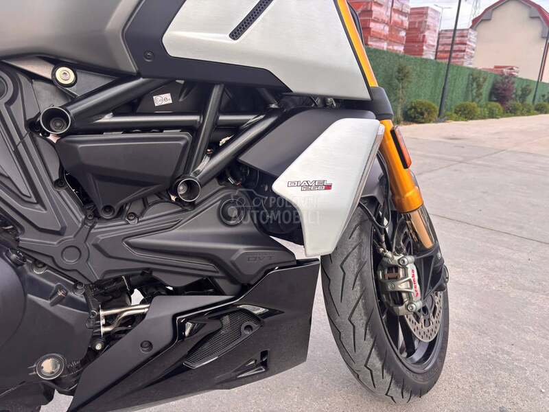 Ducati DIAVEL 1260S