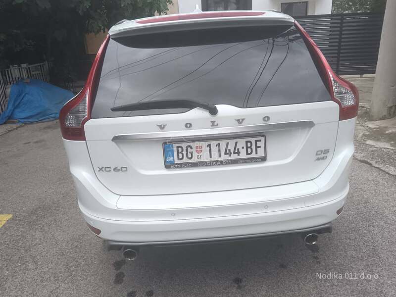 Volvo XC60 2,4 R Design