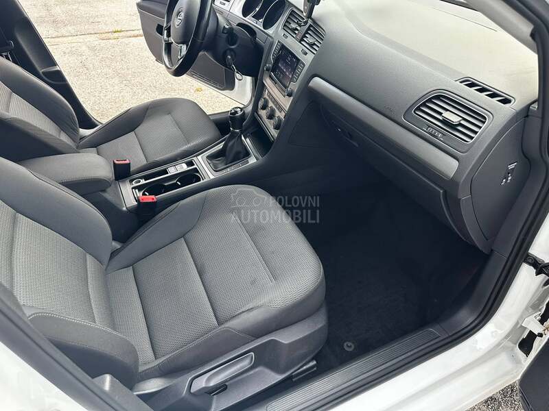 Volkswagen Golf 7 