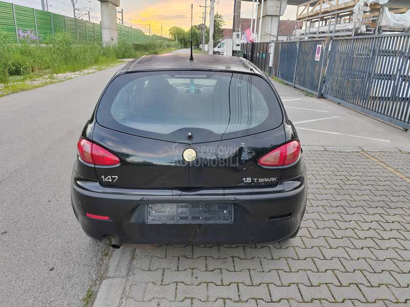 Alfa Romeo 147 