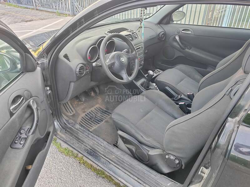 Alfa Romeo 147 