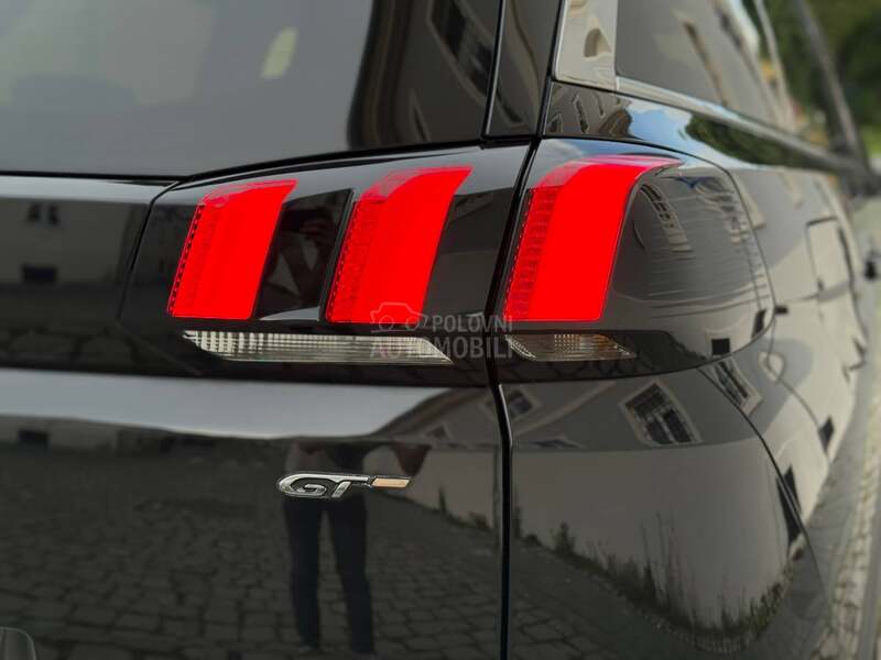 Peugeot 5008 GT 2.0 aut/pano/7sed