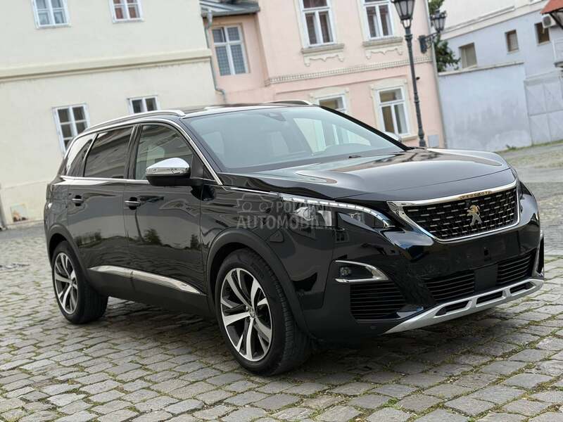Peugeot 5008 GT 2.0 aut/pano/7sed