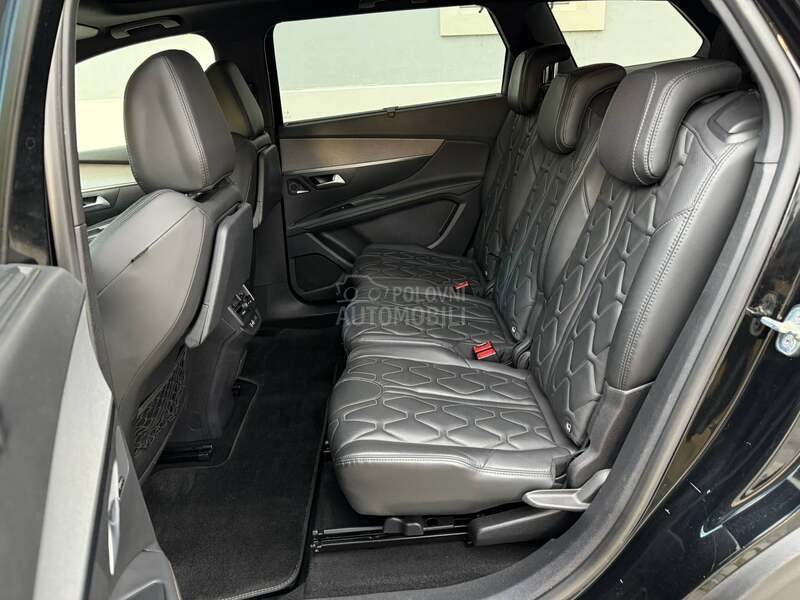Peugeot 5008 GT 2.0 aut/pano/7sed