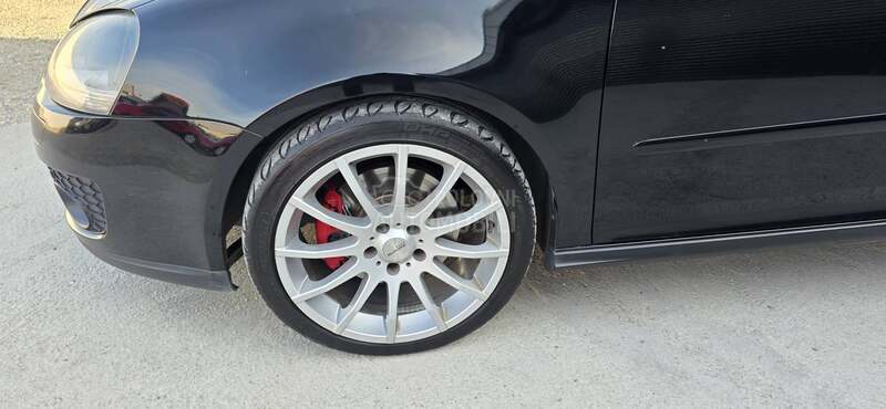 Volkswagen Golf 5 2.0GTI a.utomatic
