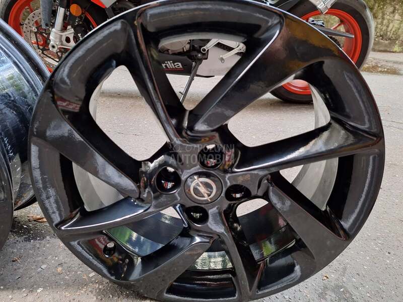 Aluminijumske felne  17" 4 x 100