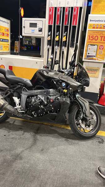 BMW K1300 R