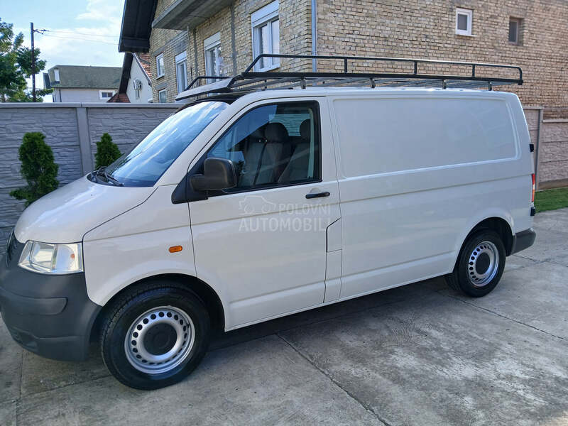 Volkswagen Transporter T5 1.9 TDI