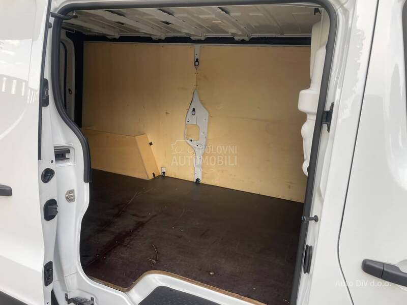 Renault Trafic 2.0 dCi L2 H1
