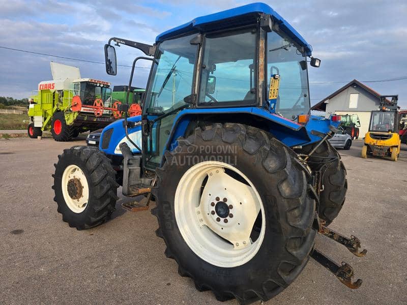 New Holland TL100A   E x t r a
