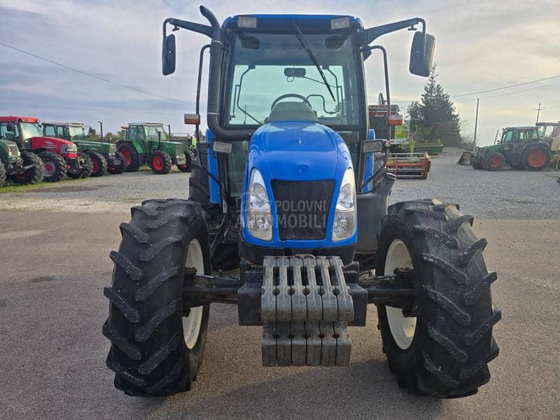 New Holland TL100A   E x t r a