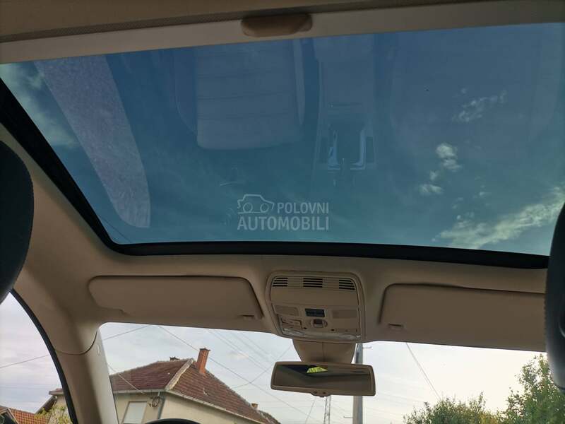 Volkswagen Passat CC 2.0TDI-DsgPano