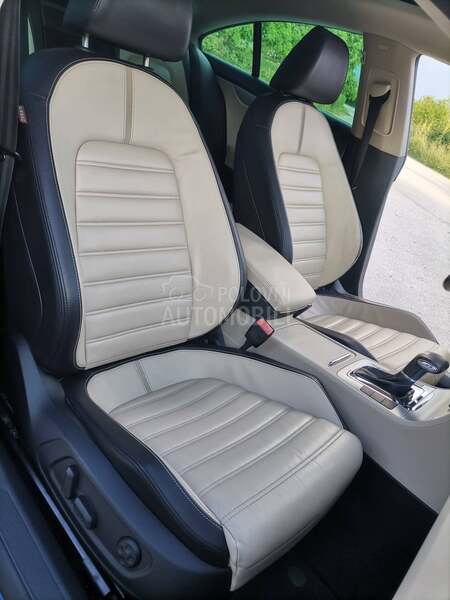 Volkswagen Passat CC 2.0TDI-DsgPano