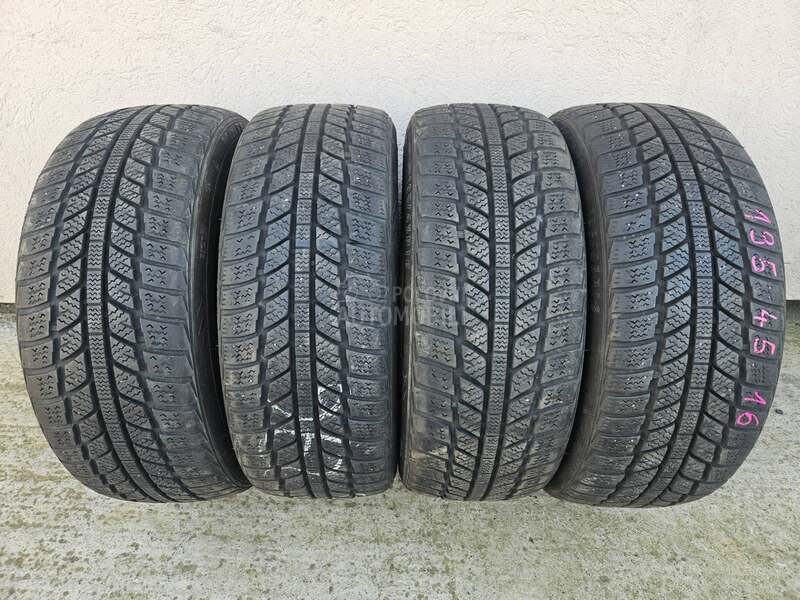 Ostalo 195/45 R16 Zimska