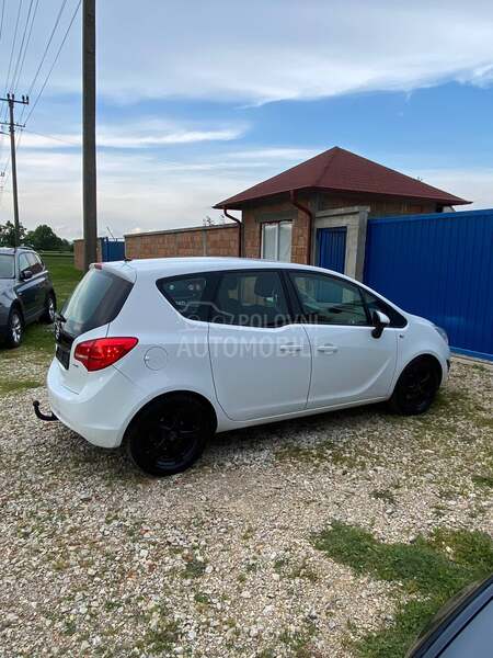 Opel Meriva 