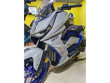 K-MOTO R-Max 300 MAXI SKUTER