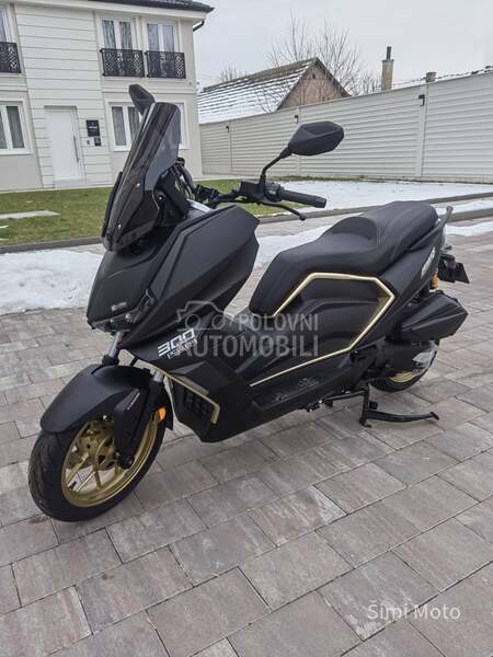 K-MOTO R-Max 300 limited edition