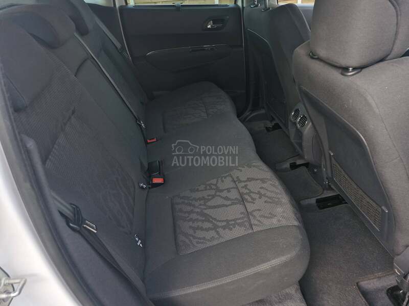 Peugeot 3008 1.6hdi alure pan aut