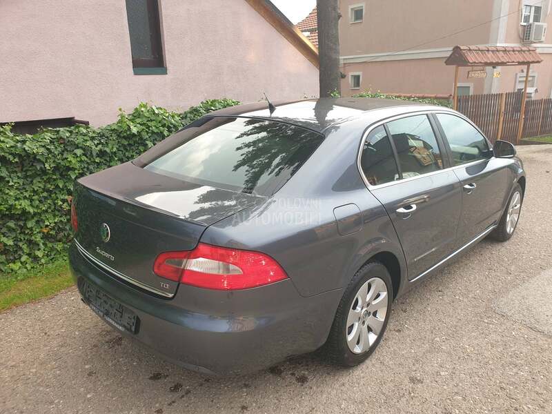 Škoda Superb 2.0 TDI 8v