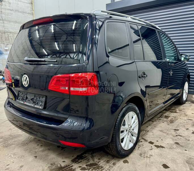 Volkswagen Touran 1.2 TSI STYLE/7 SED