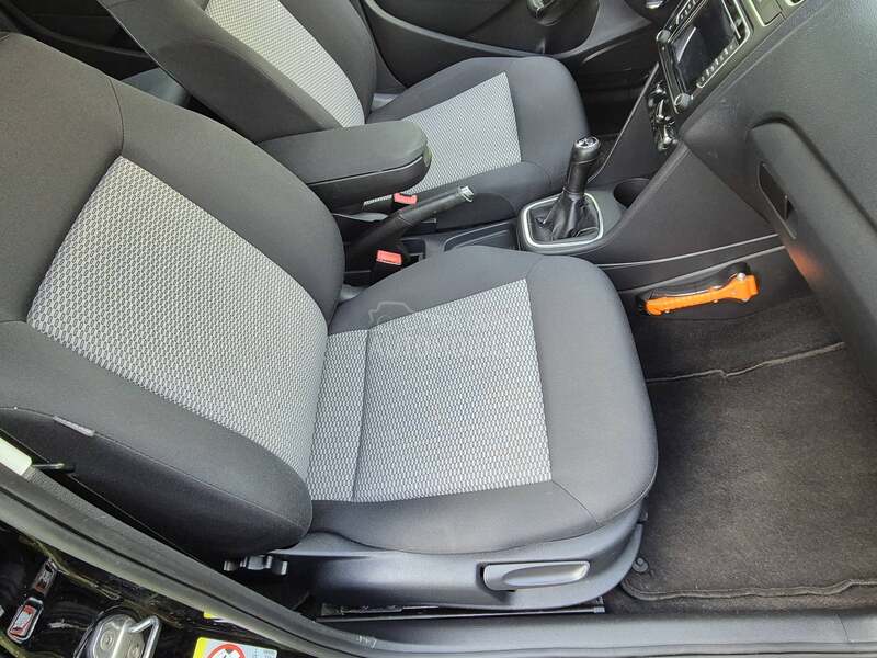 Volkswagen Polo 1.2tdi NA.VI