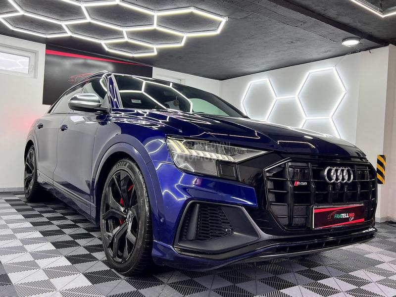 Audi SQ8 Mild Hibrid/PANO/360