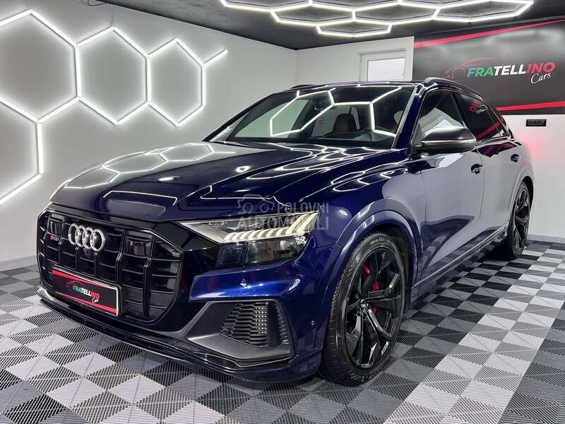 Audi SQ8 Mild Hibrid/PANO/360