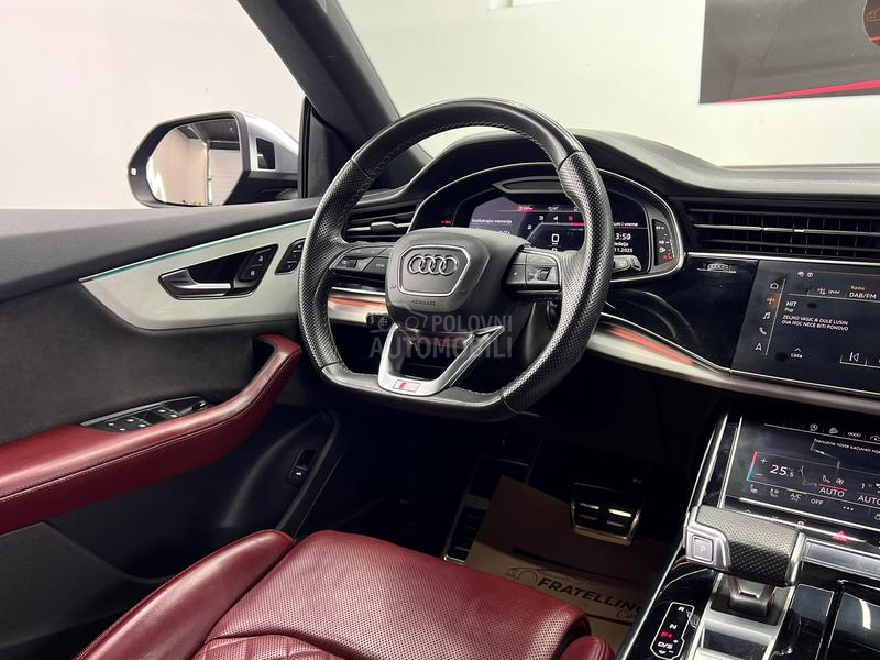 Audi SQ8 Mild Hibrid/PANO/360