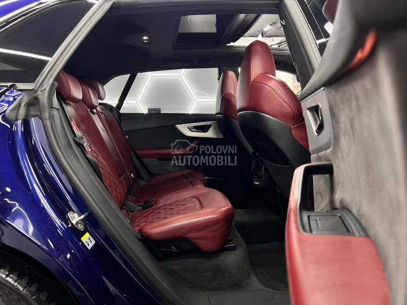 Audi SQ8 Mild Hibrid/PANO/360