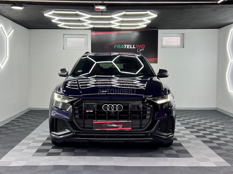 Audi SQ8 Mild Hibrid/PANO/360