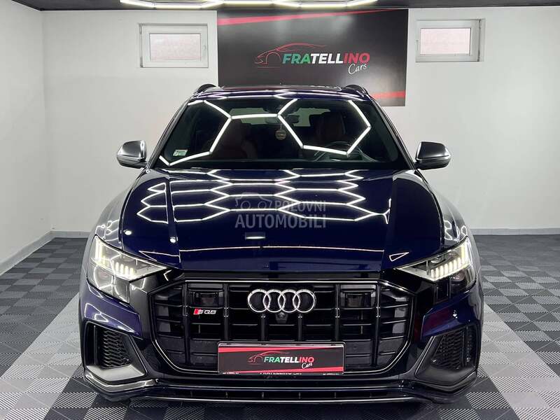 Audi SQ8 Mild Hibrid/PANO/360