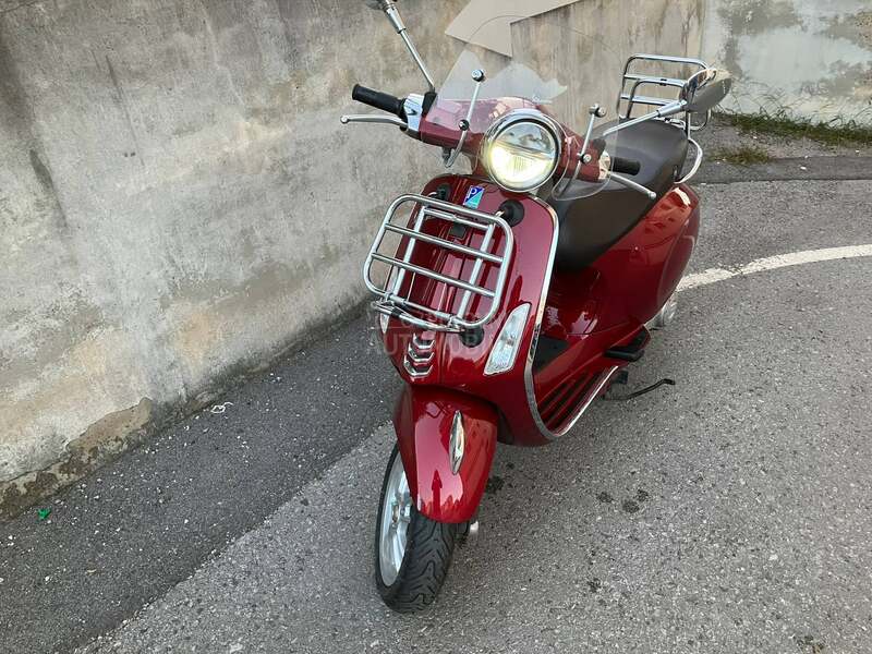 Vespa Primavera Touring 4T