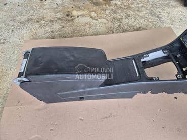 Naslon za ruku za Volkswagen Passat B6 od 2004. do 2008. god.