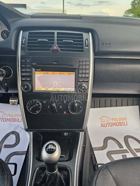 Mercedes Benz B 200 N.A.V.I