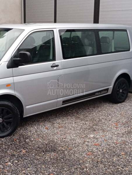Volkswagen Transporter T5 2,5 TDI