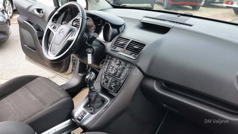 Opel Meriva 1.3CDTI NJOY/0DLIČNA